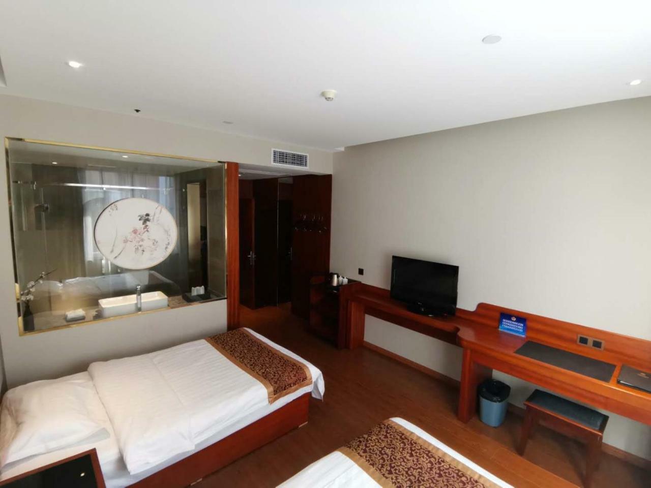 Beijing Gongmei Blue Peacock Business Hotel Exterior photo